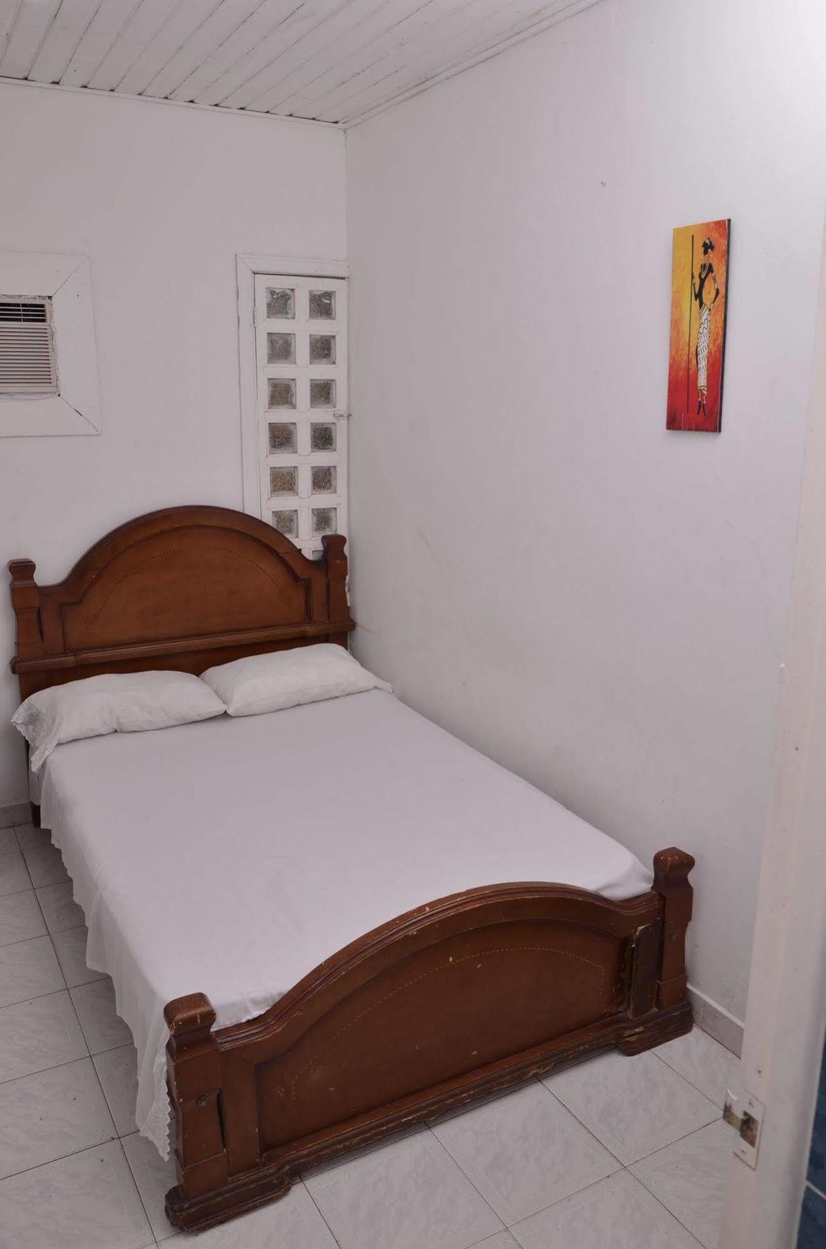 Hotel Vargas Airport Cartagena 外观 照片